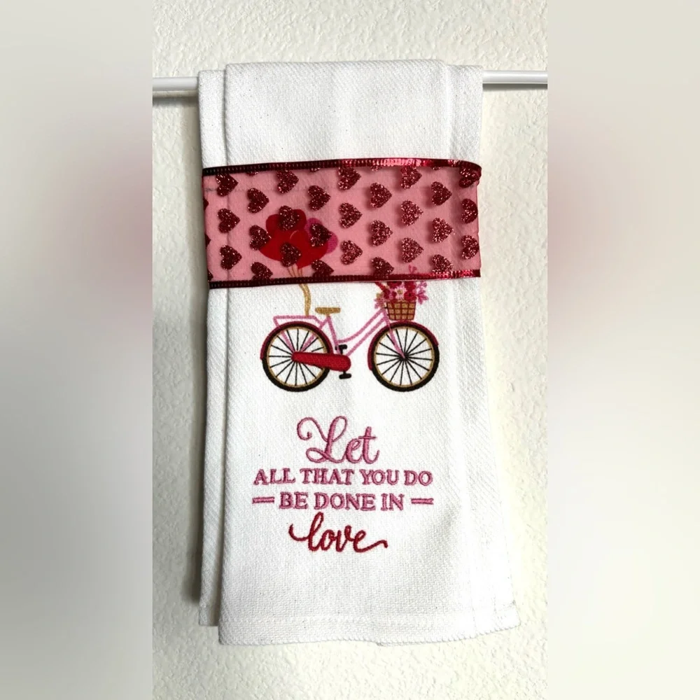 D13- set (5) 🎀Handmade decorative valentine towels🎀 kitchen & bathroom,